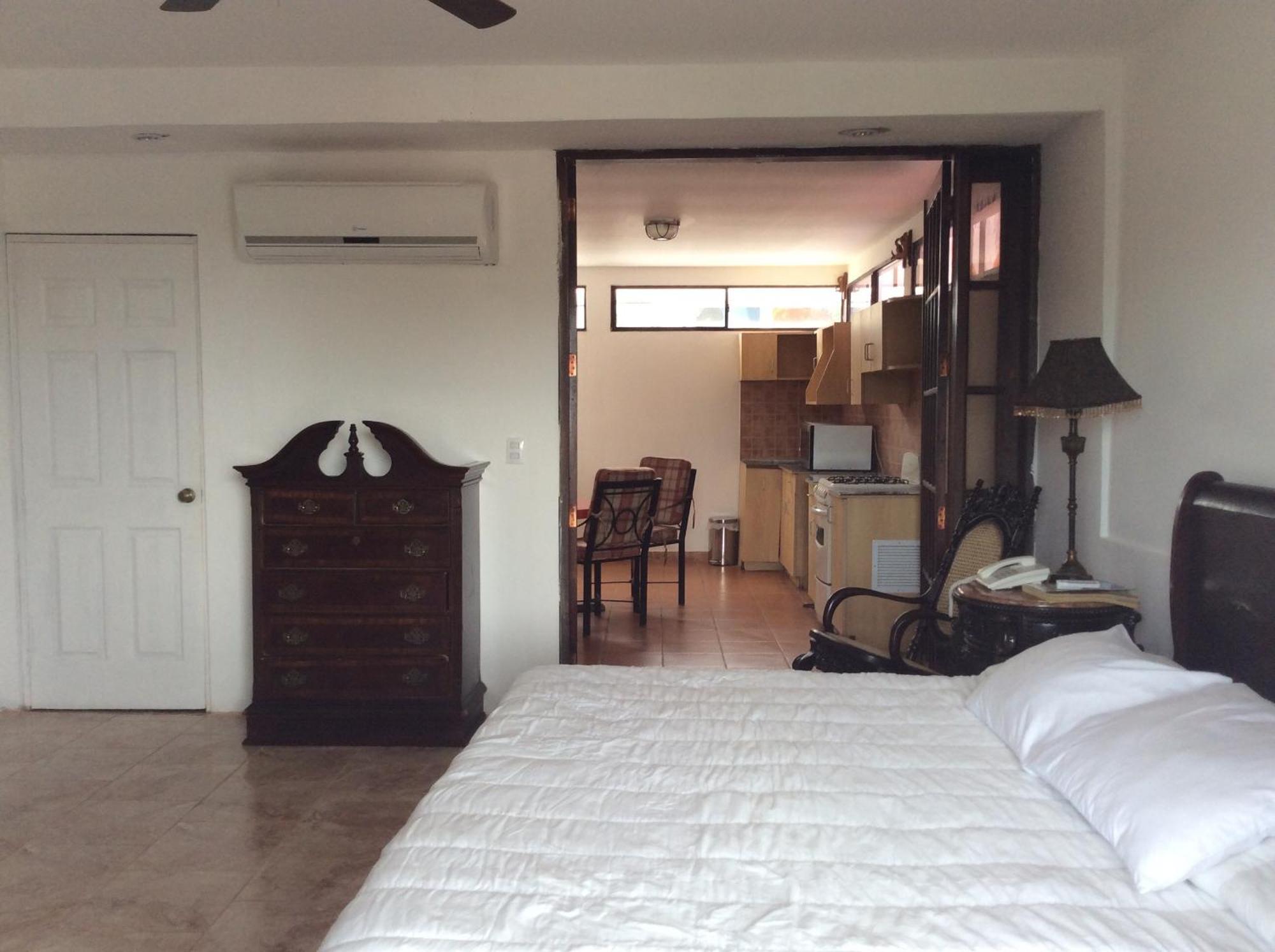 Bed & Breakfast La Del Arcangel Managua