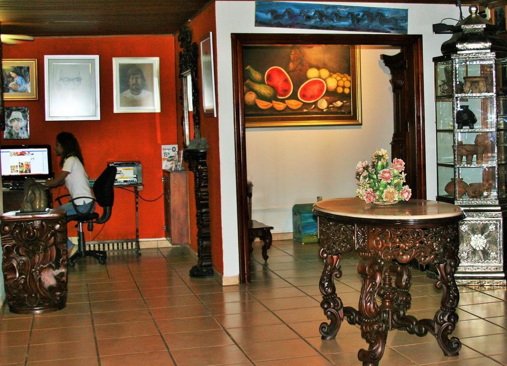 La Del Arcangel Managua