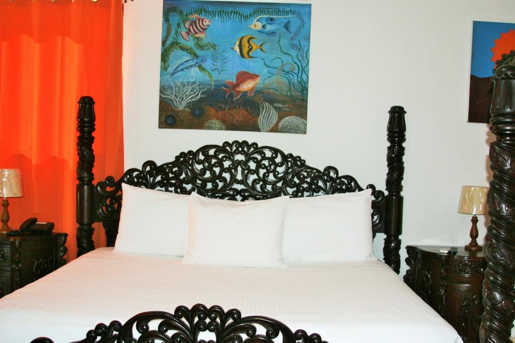 La Del Arcangel 4* Managua